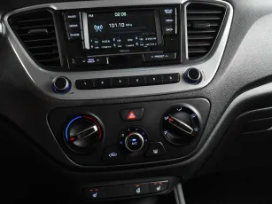 Hyundai  8