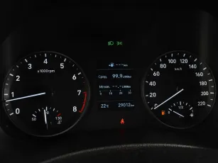 Hyundai  9