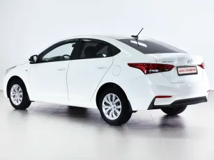Hyundai  3
