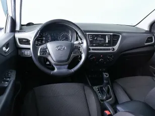Hyundai  6