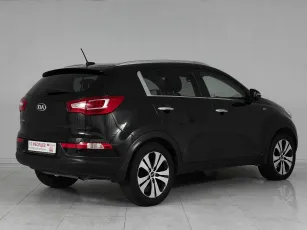 Kia  6