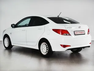 Hyundai  3