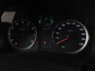 Hyundai  10