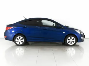 Hyundai  4