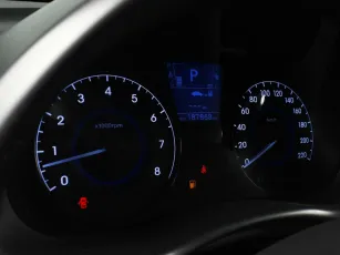 Hyundai  11