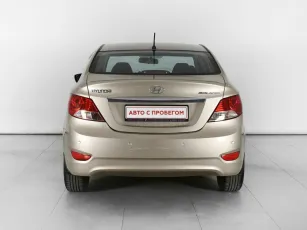 Hyundai  5