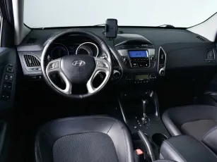 Hyundai  6