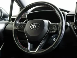 Toyota  11