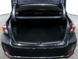 Toyota  16