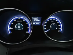 Hyundai  9
