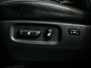 Toyota  11