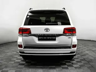 Toyota  4