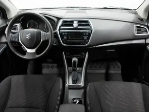 Suzuki  10