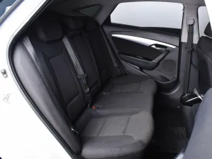 Hyundai  11