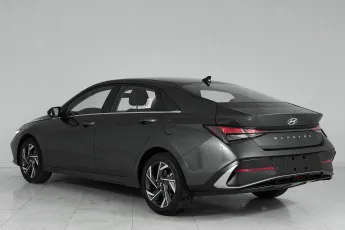 Hyundai  4