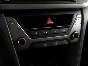 Hyundai  8