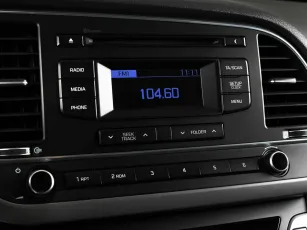 Hyundai  9
