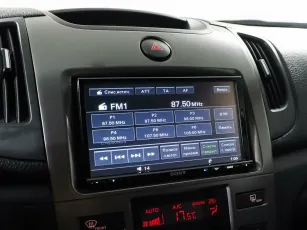 Kia  15