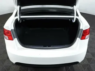 Kia  19