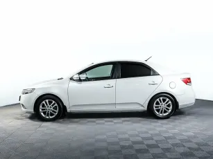 Kia  3
