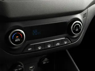 Hyundai  8