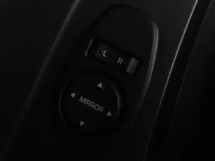 Hyundai  11