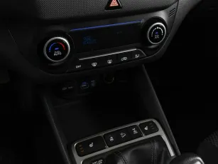 Hyundai  8