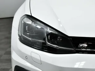 Volkswagen  5