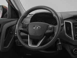 Hyundai  10