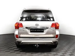 Toyota  6