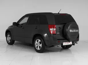 Suzuki  4