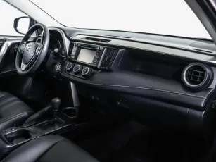 Toyota  5