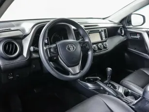 Toyota  6