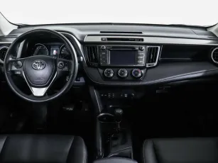 Toyota  7