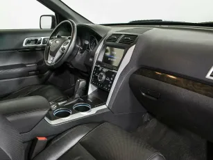 Ford  10