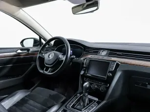 Volkswagen  5