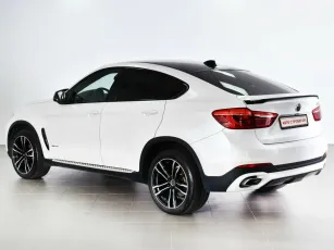BMW  3