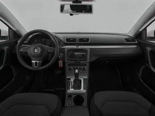 Volkswagen  8