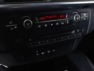 BMW  12