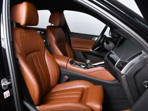 BMW  7