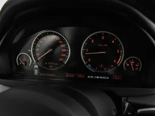 BMW  11