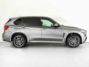 BMW  4