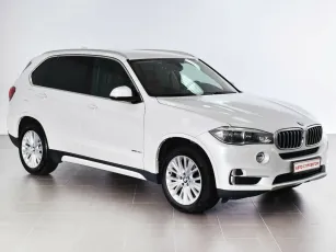 BMW  1
