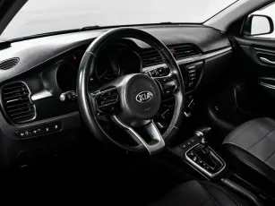 Kia  10