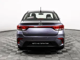 Kia  6