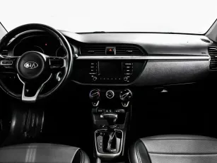 Kia  9