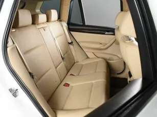 BMW  10