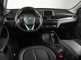 BMW  6