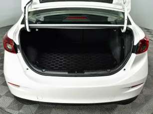 Mazda  12