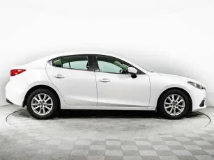Mazda  4